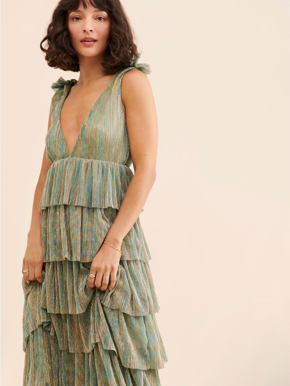 4SI3NNA Green Metallic Tiered Deep V-Neck Maxi Dress